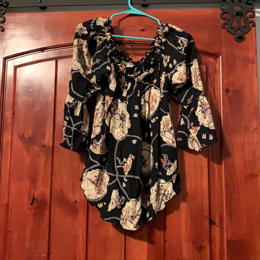 Loco Linda Off-Shoulder Rodeo Print